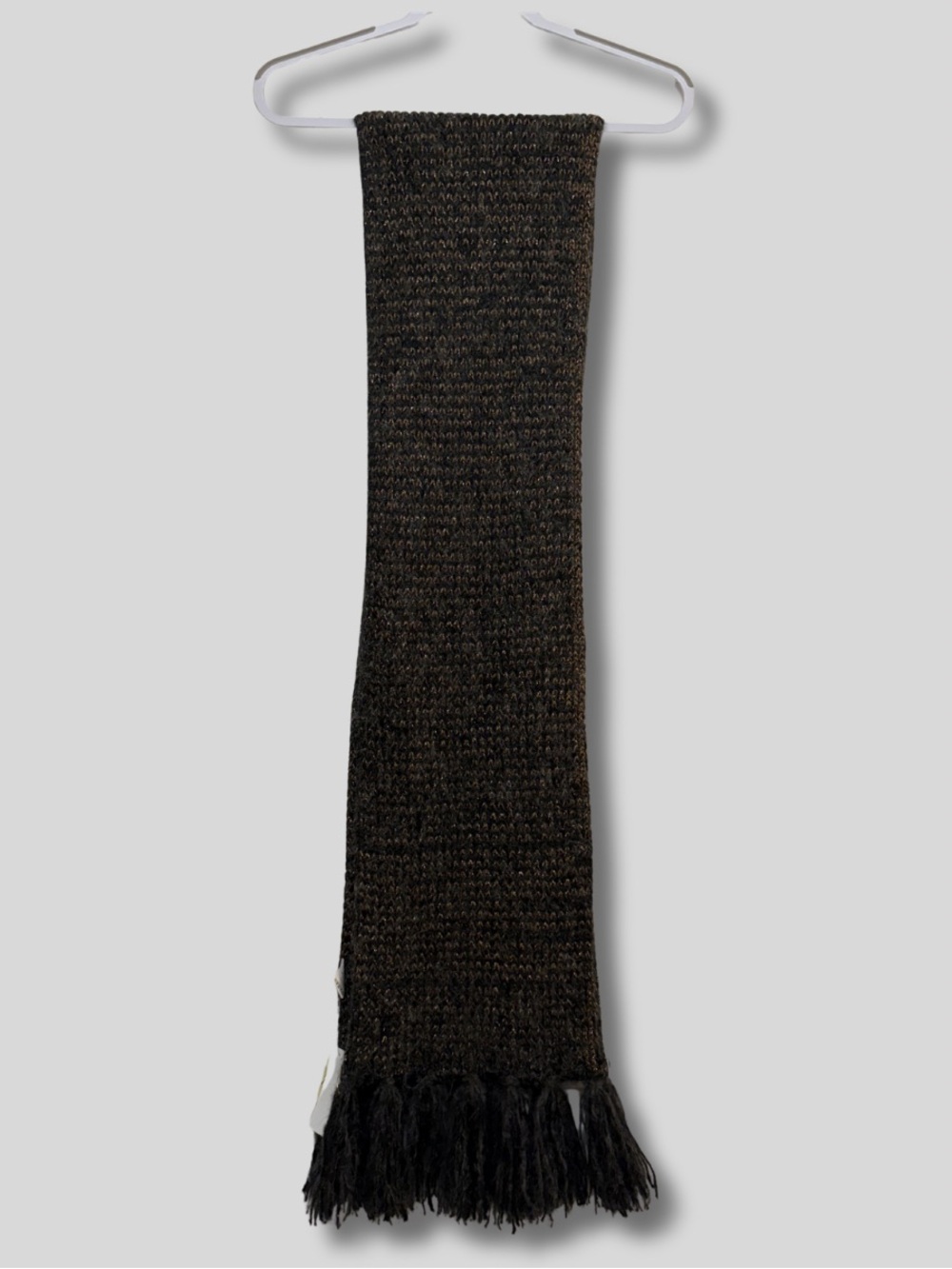 NWT Men's Black w/ Gold Shimmery Accent Knit Scarf w/ Fringe CollectionEighteen